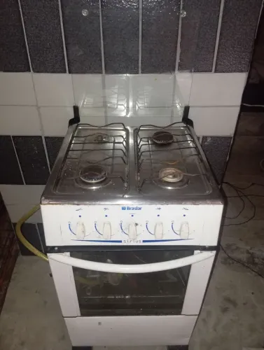 Fogao em bom estado 