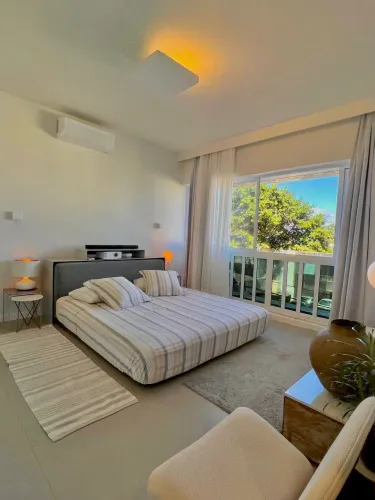 Apartamento 3 suítes no Rio Vermelho, 216 m² privativos