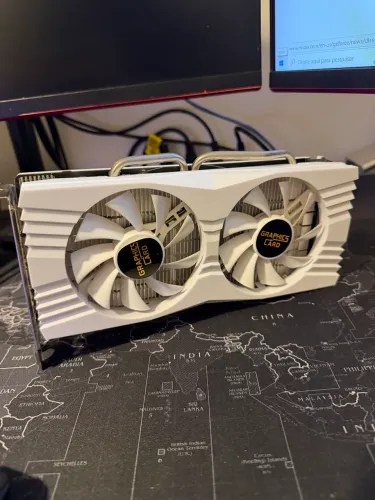Placa de vídeo rx580 2048sp 8gb