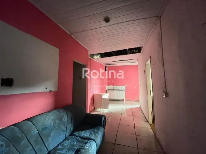 Casa para alugar, 2 quartos, Luizote de Freitas - Uberlândia/MG - Rotina Imobiliária