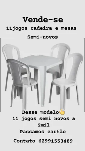 12 Jogos de mesa com 4 cadeiras, plastico branco