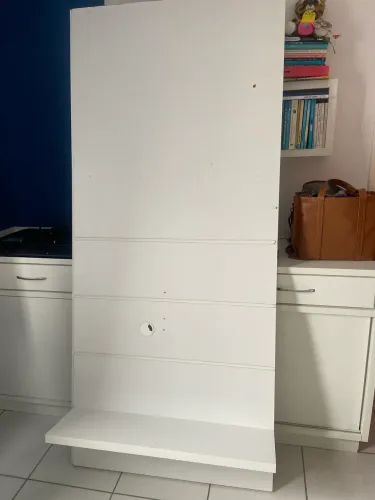 2 Painéis de MDF. Branco (2,20m) Preto (2,60m) R$100 em casa um