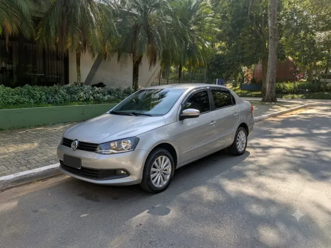 Volkswagen Voyage Comf/highli. 1.6 MI T.flex 8V 4P 2015