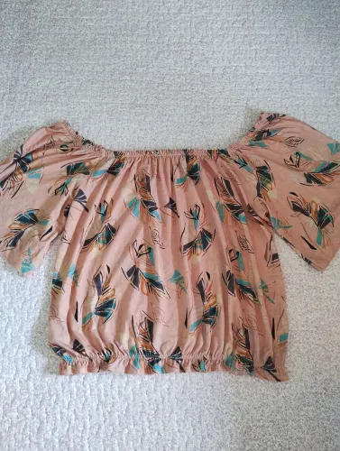 Vendo Blusinha Estampada, tamanho G