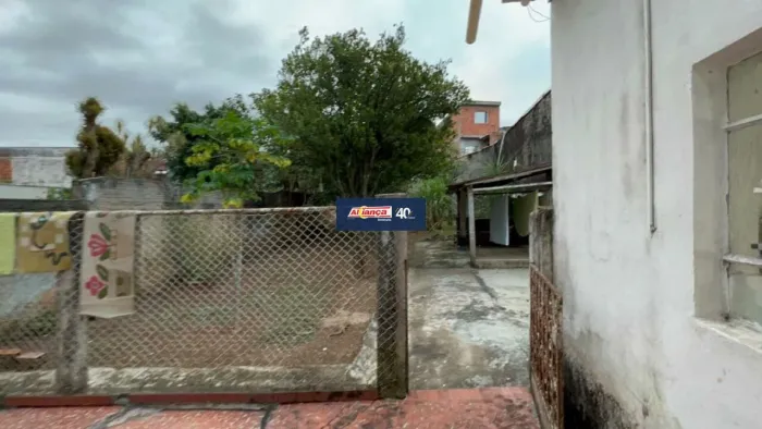 CASA ANTIGA VENDENDO O TERRENO 400M² VILA TRABALHISTA - GUARULHOS/SP