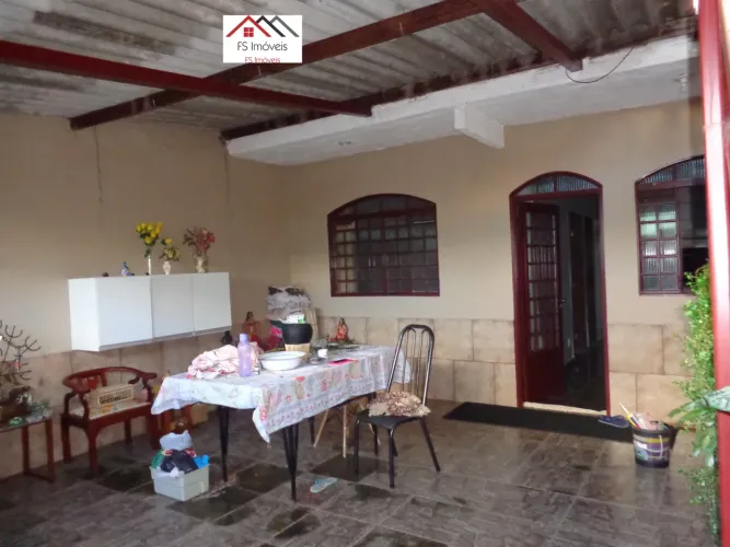 QR 110 Ótimo Sobrado 2ª Laje com 2 Casas com  3 e 2 Quartos/Suite Lado  Metrô. Escriturado