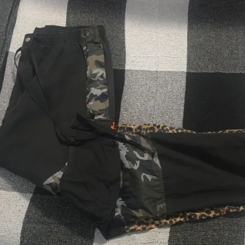 Calça Jordan Preta