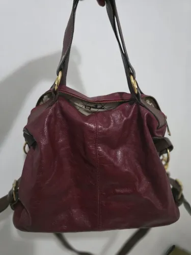 Bolsa couro forrada com bolsos