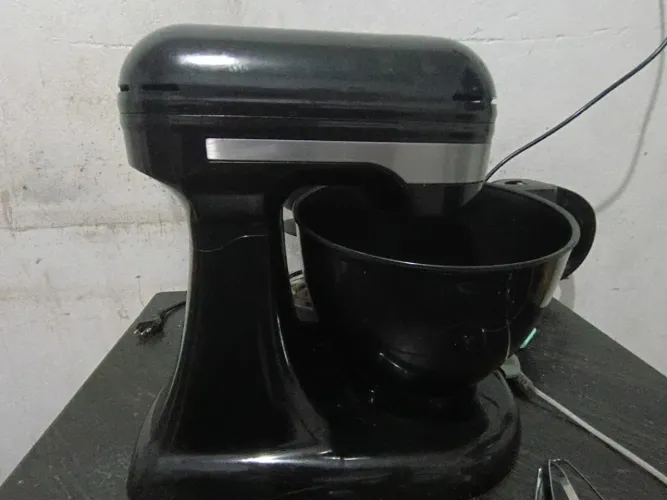 Batedeira Planetária Philco