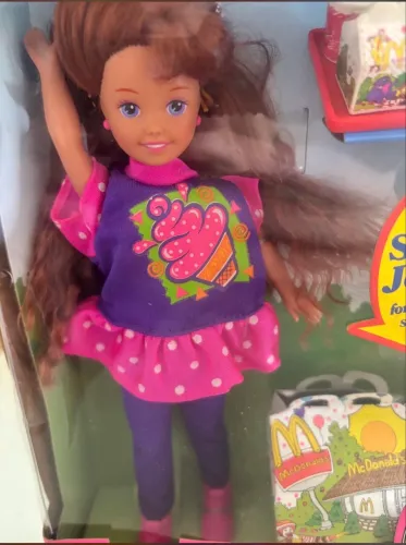 Boneca Whitney Happy Meal - anos 90 (Barbie)