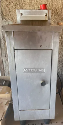 Fritadeira Industrial Elétrica MultiFritas 20L 10kW - Profissional