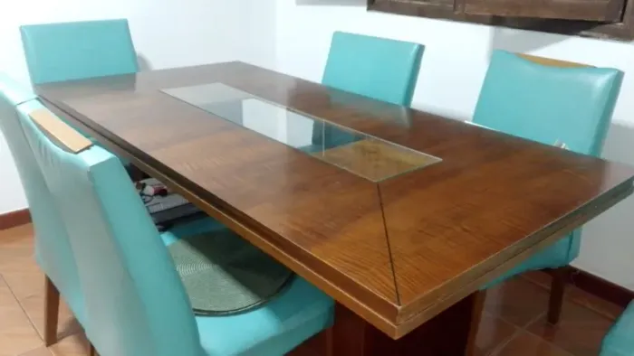 Conjunto Sala de Jantar + Balcão em Madeira Maciça - Oportunidade