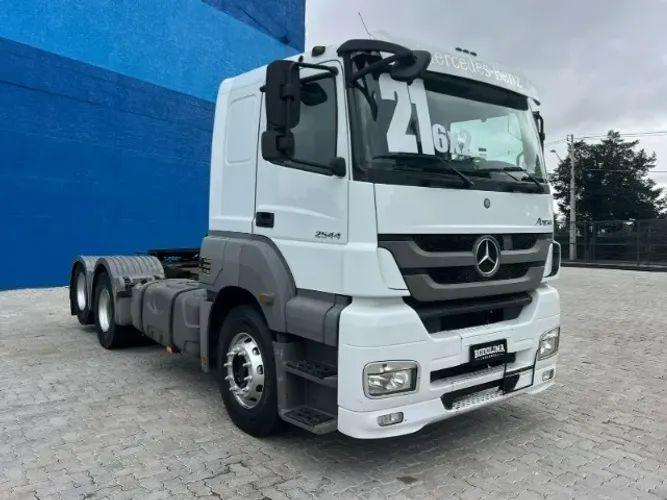 Caminhão Mercedes Benz Axor 2544 6x2 Ano 2021 Teto Baixo Mb