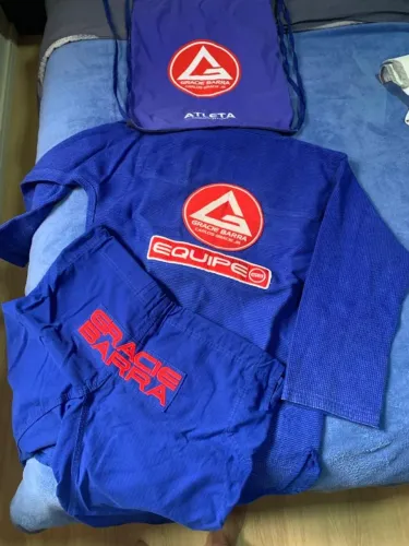 Kimono Gracie Barra Atleta
