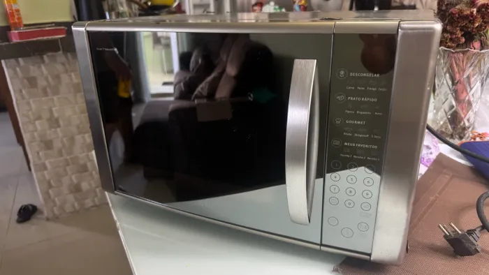 Microondas Brastemp inox