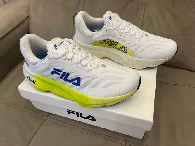 Tênis Fila 42