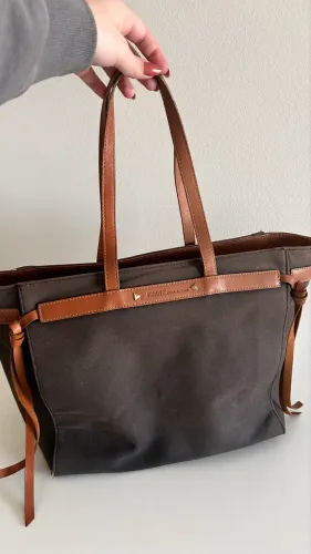 Bolsa Schutz