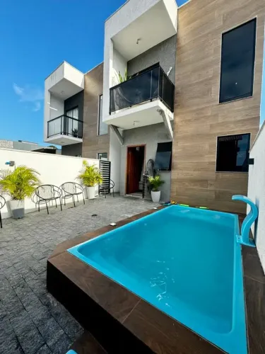 Lindo sobrado em Florianópolis-SC - DE R$530.000,00 POR R$450.000,00?