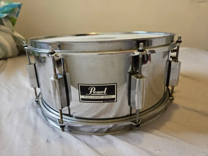 Caixa Pearl Export 14x6.5 Steel Shell 14x5,5 Snare