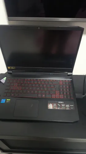 Vendo notebook Acer Nitro i5 