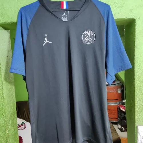 Camisa de treino Jordan x PSG 2020