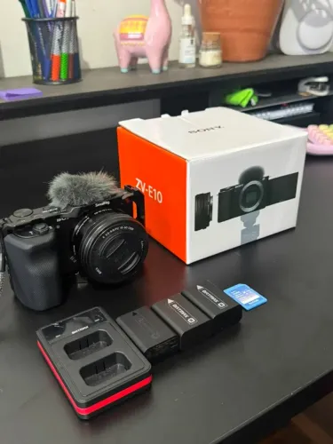 SONY ZVE10 com lente do kit 16-50 3.5 / 5.6