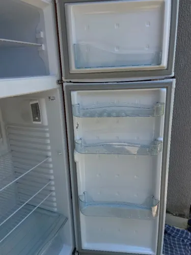 Geladeira semi nova
