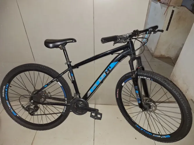 Mountain Bike GTS M1