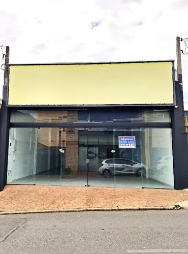 Loja / Salão / Ponto Comercial para aluguel, Centro - Limeira/SP