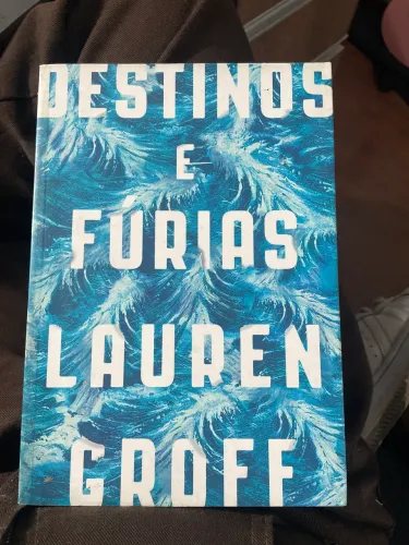 Livros- Destinos e fúrias 