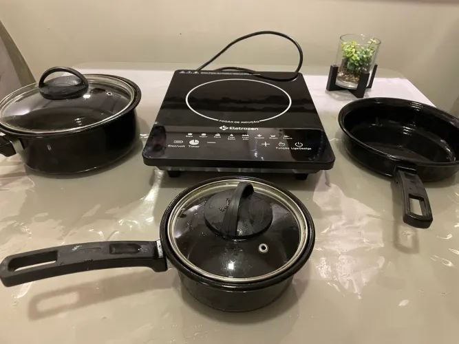 Fogão de Indução Eletrozon + Kit de Panelas para Indução