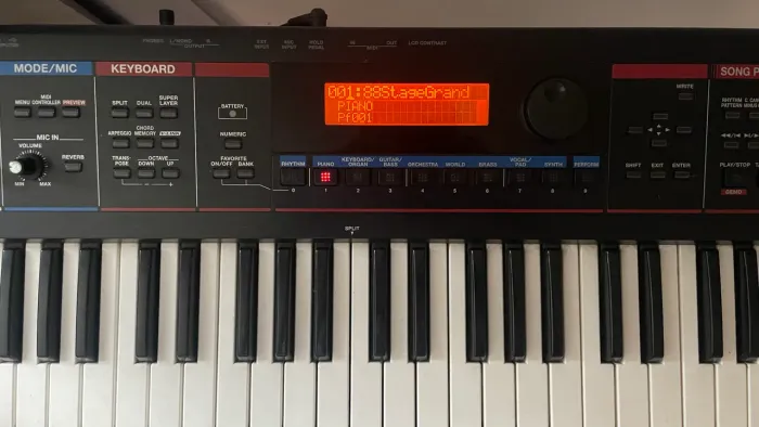 Teclado Sintetizador Roland Juno-di 61 Teclas Profissional (Usado)
