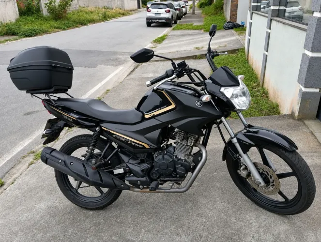 Vendo ou troco por carro acima de 2015 com volta em dinheiro