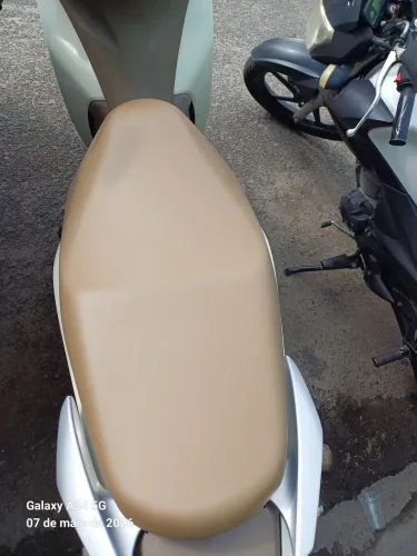 Recuperação de assentos de motos e cadeiras