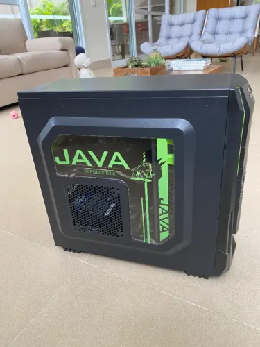 PC Gamer i7 7700K + GTX 1080 + 16GB RAM + SSD 500GB (Impecável)