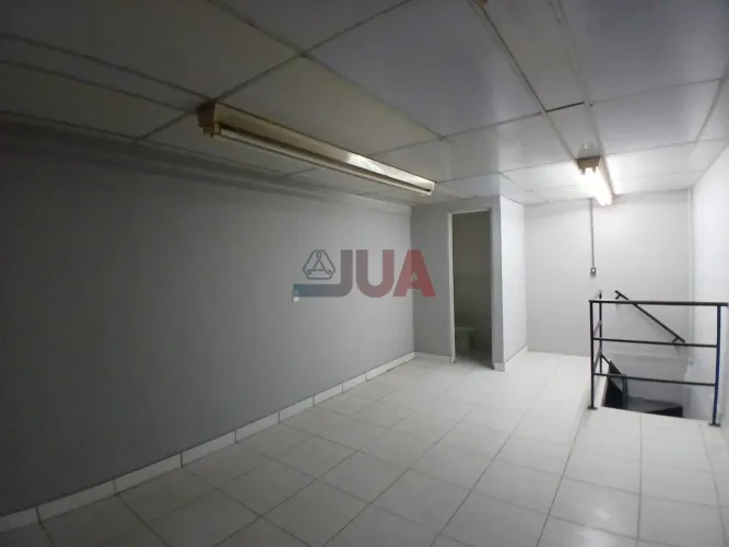 Loja Comercial de 30 m² para Locação - Centro de Nova Iguaçu/RJ