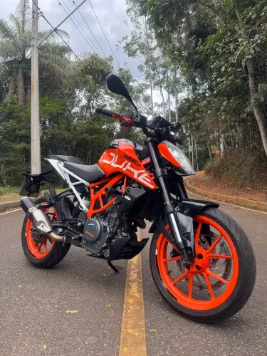 KTM DUKE 390 2021