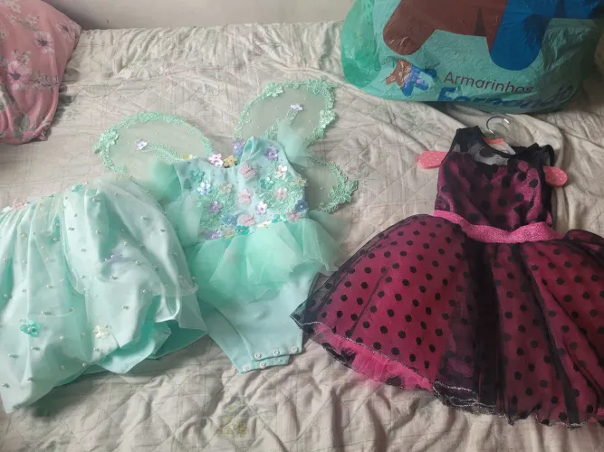Lote de roupa infantil menina