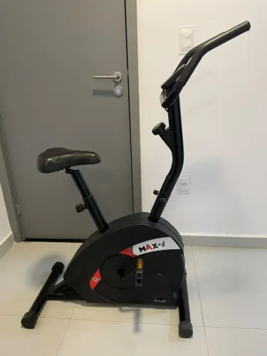 Bicicleta Ergométrica Magnética Vertical Max V