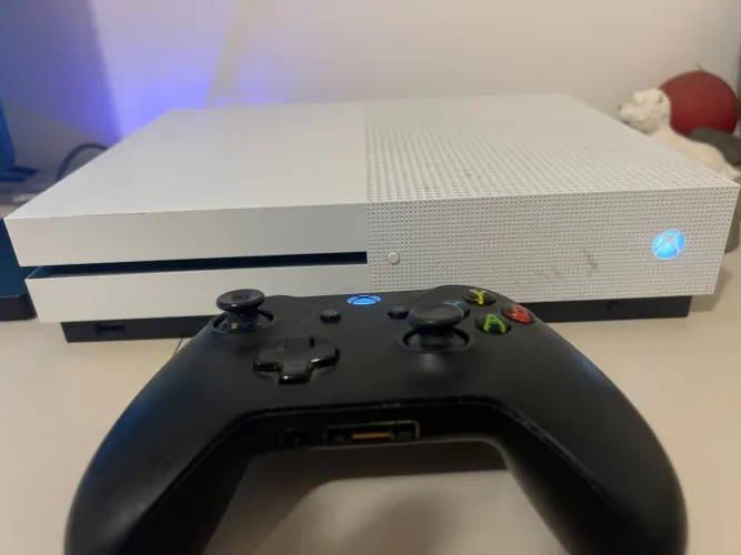 XBOX ONE S