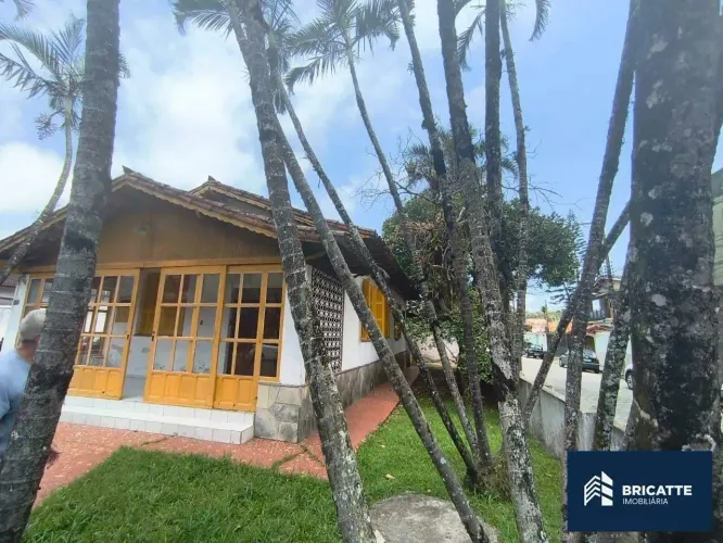 Casa à venda em Praia dos Sonhos, Itanhaém 2 quartos, 3 vagas, 420 m²