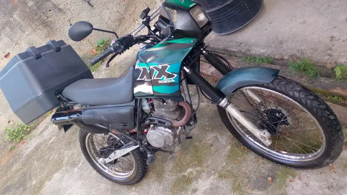 NX 200