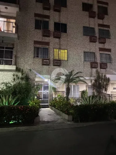 Apartamento com 2 dormitórios à venda, 71 m² por R$ 350.000,00 - Centro - São Gonçalo/RJ