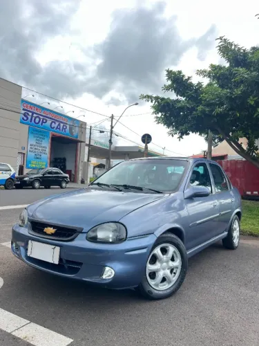 Chevrolet Corsa Sedan GLS 1.6 16V MPFI 4P 2000