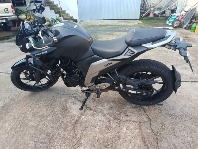 Moto fazer 250