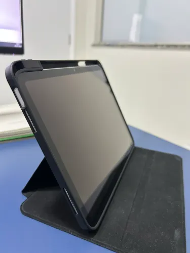 iPad 11