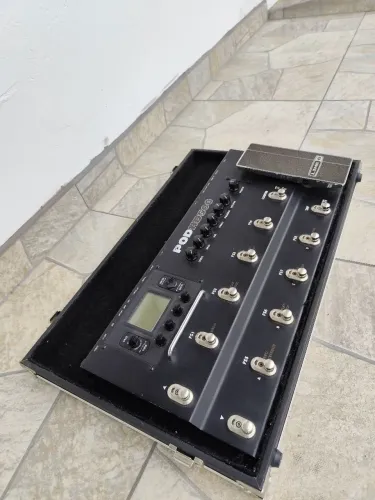 POD HD 500 COM HARD CASE PEDALEIRA DE GUITARRA