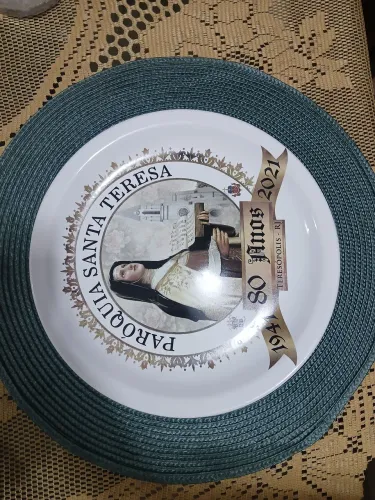 Prato em porcelana