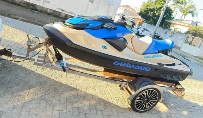 Seadoo GTI 170 WAKE c/ carreta inox