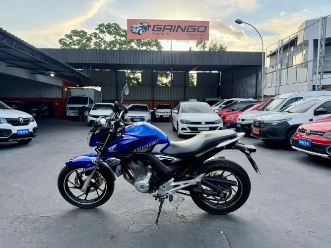 Honda CB 250 F Twister Flexone - 2021
